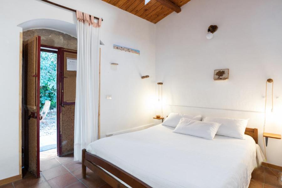 Agriturismo Terra Di Pace Noto Bagian luar foto