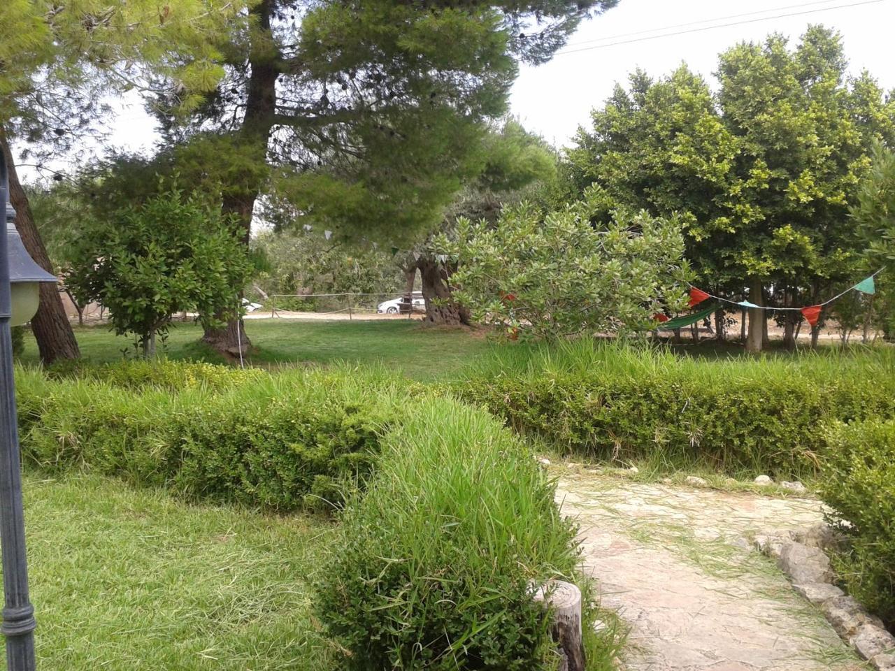 Agriturismo Terra Di Pace Noto Bagian luar foto